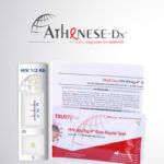 اختبار سريع للكشف عن الأجسام المضادة لفيروس HIV مع علبة تعليمات.